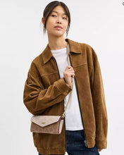 Load image into Gallery viewer, Coach Klare wallet with chain bag
