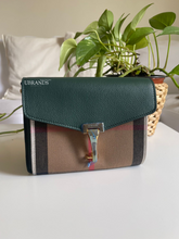 Load image into Gallery viewer, Burberry small crossbody bag green
