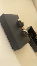 Load image into Gallery viewer, Hugo boss cufflinks
