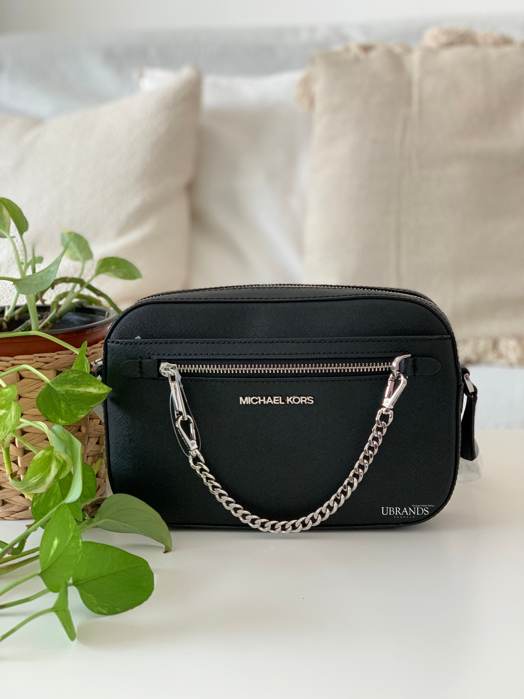 Michael kors crossbody bag