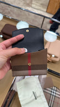 Load image into Gallery viewer, Burberry small  wallet
