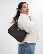 Load image into Gallery viewer, Preorder Coach Teri Hobo Bag
