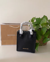 Load image into Gallery viewer, Michael kors mini mercer crossbody bag
