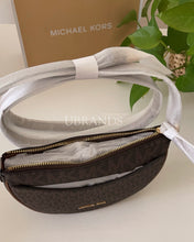 Load image into Gallery viewer, Michael kors Dover crossbody bag
