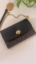 Load image into Gallery viewer, Damage : Coach mini  crossbody bag
