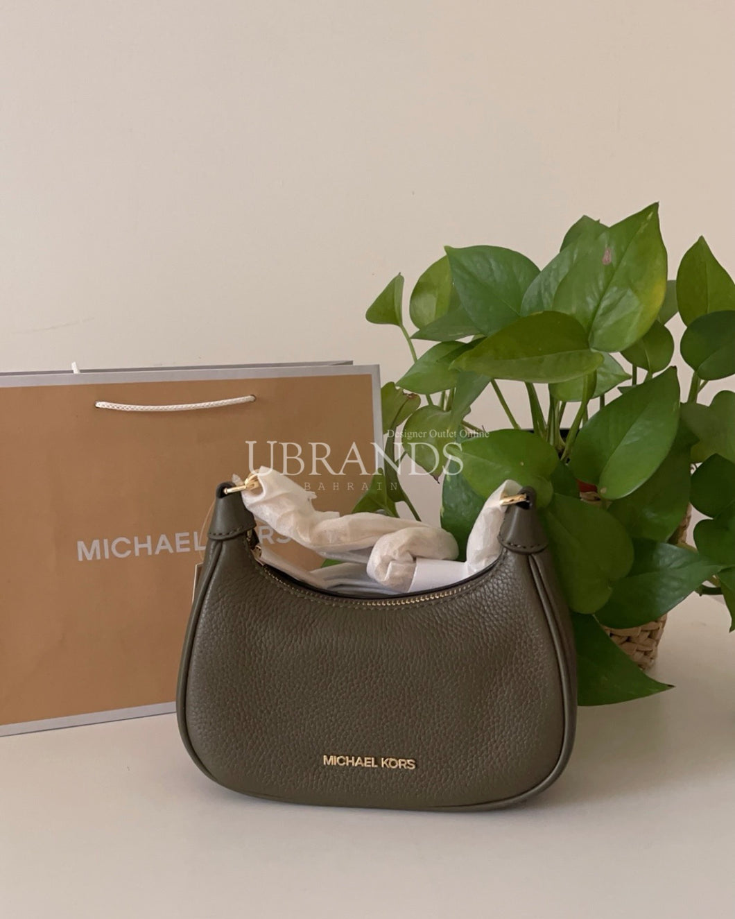 Michael kors mini Cora crossbody bag