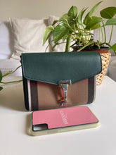 Load image into Gallery viewer, Burberry small crossbody bag green
