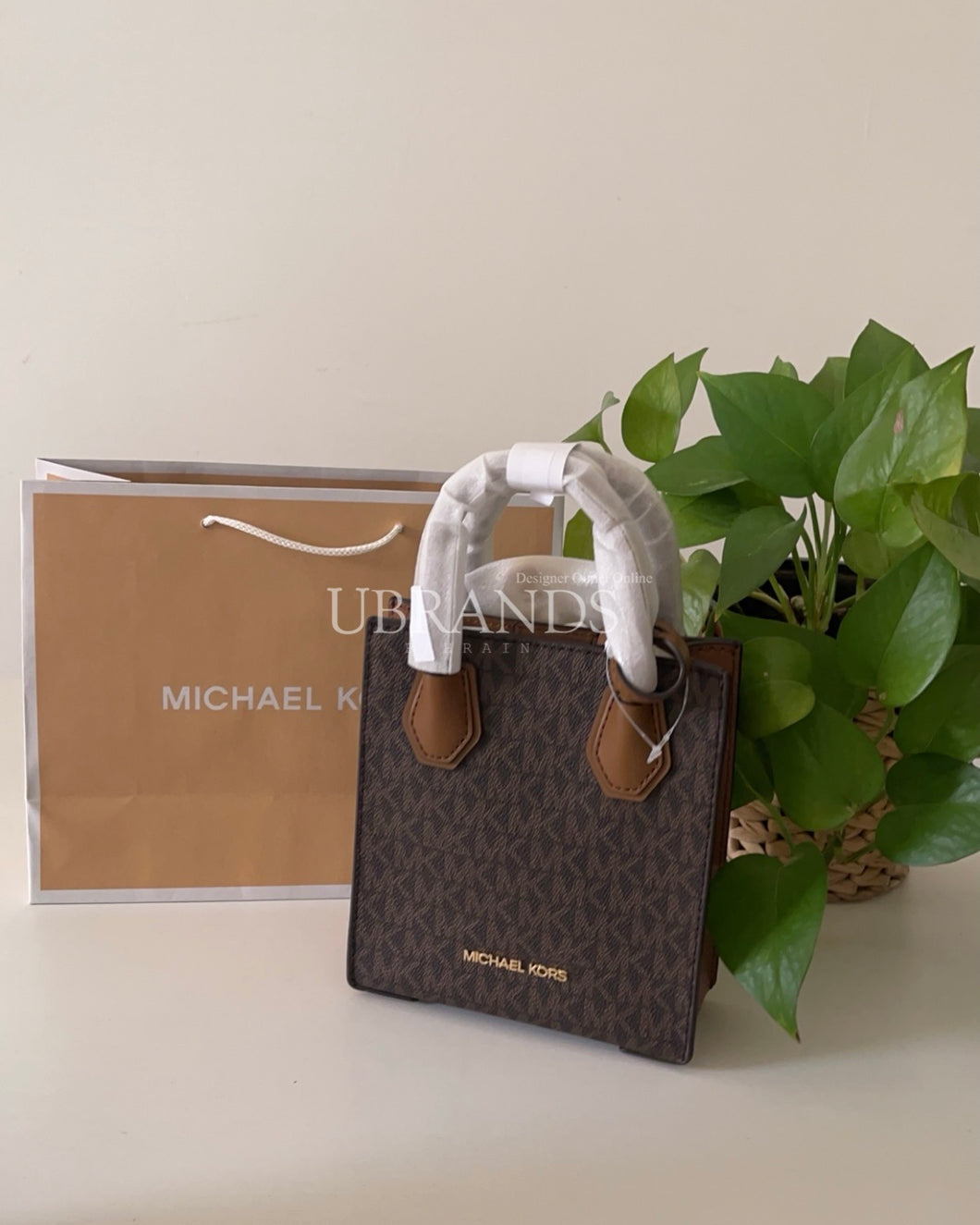 Michael kors mini mercer crossbody bag