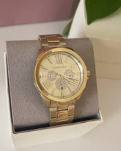 Load image into Gallery viewer, Michael kors watch - gold large
