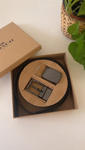 Load image into Gallery viewer, Coach men belt
