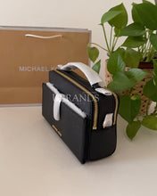 Load image into Gallery viewer, Michael kors Double Zip crossbody bag
