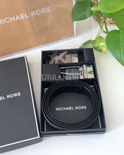 Load image into Gallery viewer, Michael kors - Men Leather Belt Box Set
