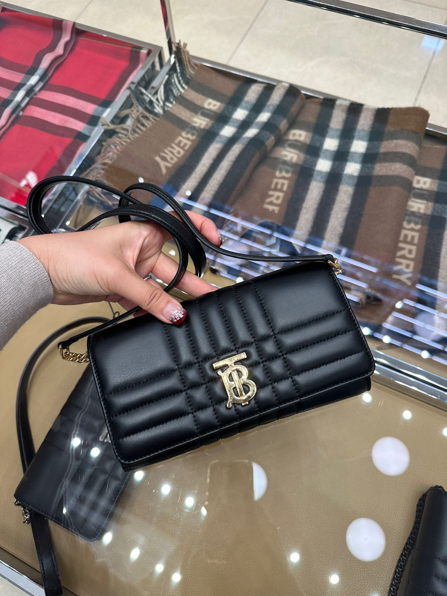 Burberry wallet on online chain