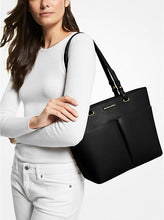 Load image into Gallery viewer, Michael kors medium Bedford tote bag
