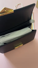 Load image into Gallery viewer, Michael kors bag
