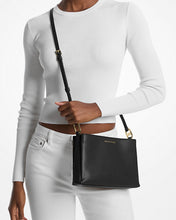Load image into Gallery viewer, Michael kors jet set crossbody bag
