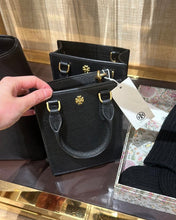 Load image into Gallery viewer, tory burch mini bag
