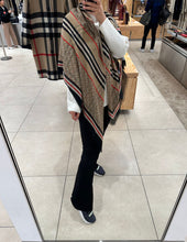 Load image into Gallery viewer, Burberry square scarf
