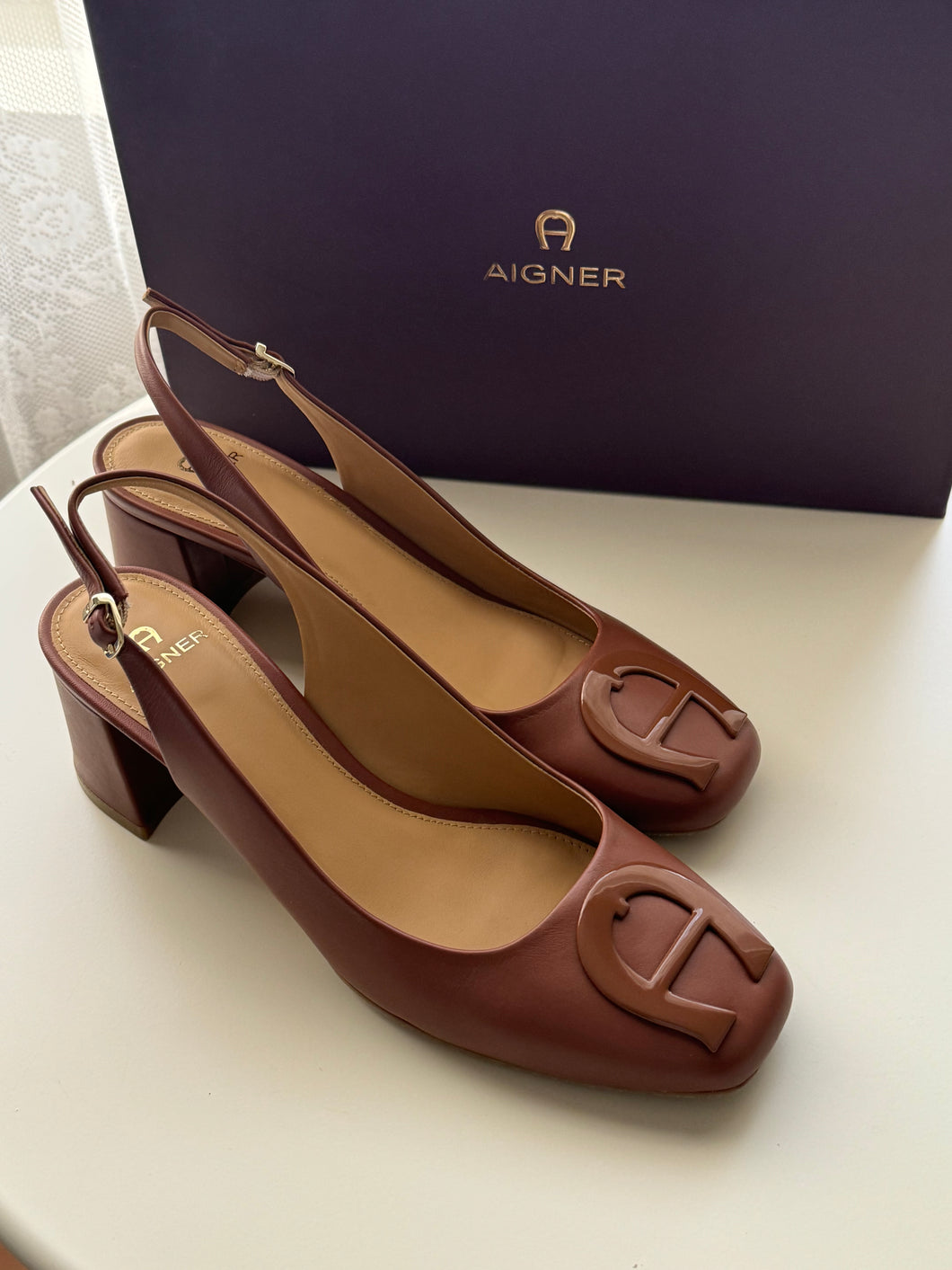 Aigner shoes heels