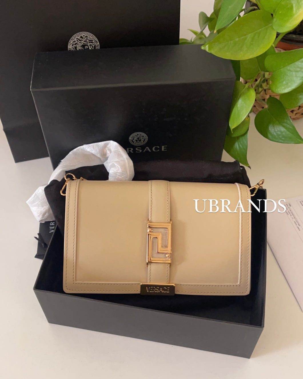 Versace small bag ( chain )