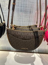 Load image into Gallery viewer, Michael kors Dover crossbody bag
