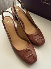 Load image into Gallery viewer, Aigner shoes heels
