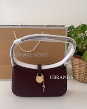 Load image into Gallery viewer, Michael kors Lyra small shoulder bag
