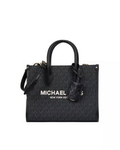 Load image into Gallery viewer, Michael kors small tote bag black sig
