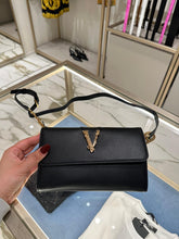 Load image into Gallery viewer, Versace small bag black
