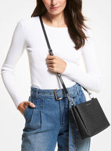 Load image into Gallery viewer, Michael kors jet set crossbody bag
