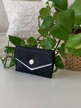 Load image into Gallery viewer, Michael kors card holder set
