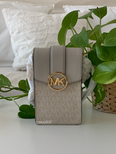 Load image into Gallery viewer, Michael kors mini phone crossbody bag
