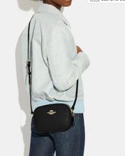 Load image into Gallery viewer, Coach small crossbody bag
