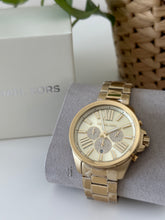 Load image into Gallery viewer, Michael kors watch - gold large
