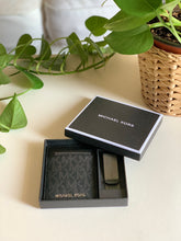 Load image into Gallery viewer, Michael kors men card holder / black
