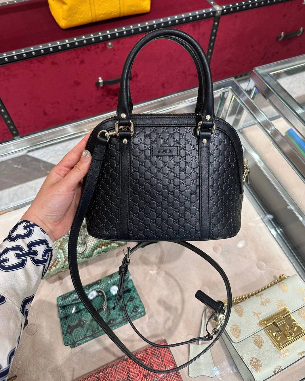 PreOrder Gucci small dome bag