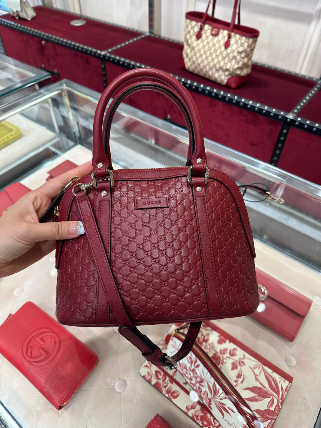 PreOrder Gucci small dome bag